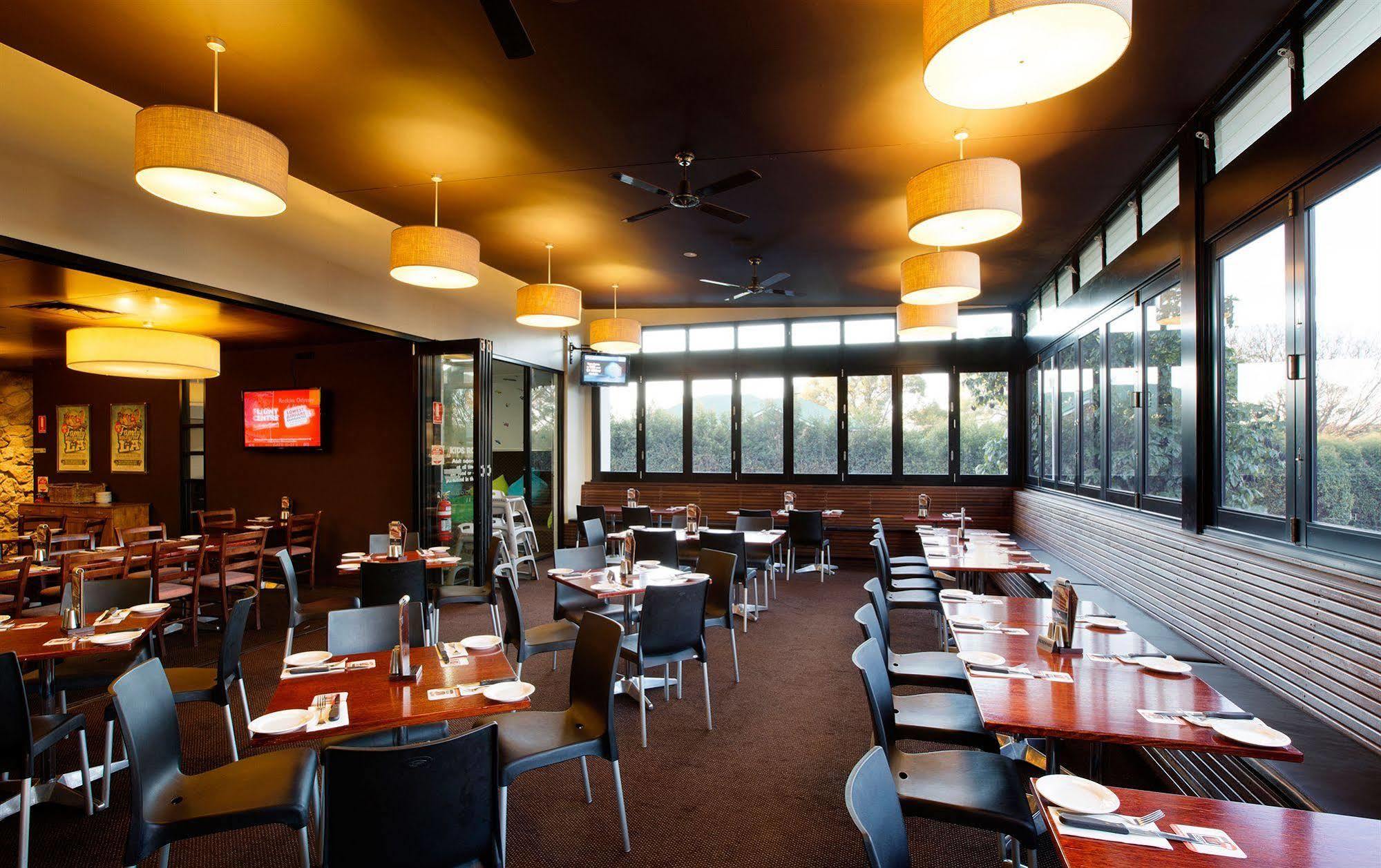 Nightcap At Federal Hotel Toowoomba Exterior foto